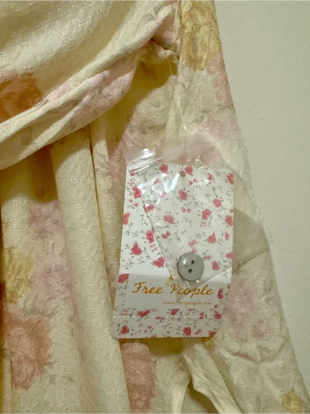 Free People Floral Tie-Front Women's Blouse - Cream with Pink and Tan Roses